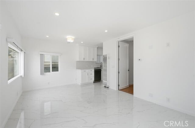 Photo - 220 39th St Unidad B