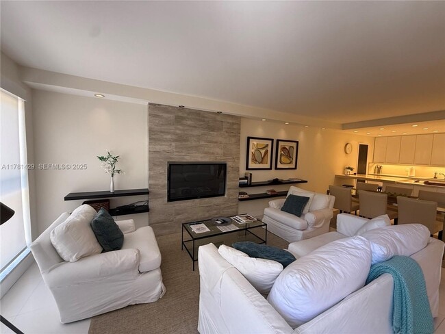 Photo - 161 Crandon Blvd Unit 221