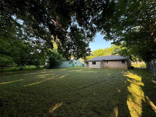 Photo - 2004 Throckmorton St