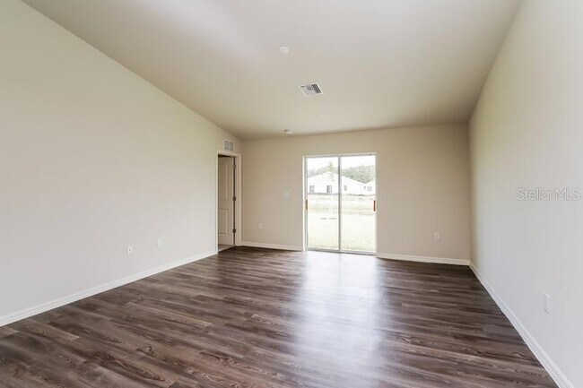 Photo - 18302 Gibraltar Ln