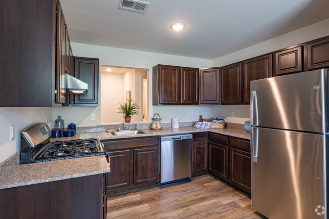 1 habitación, 2.5 baños con estudio - 1250 pies cuadrados - Haya II - Cocina - Forest View