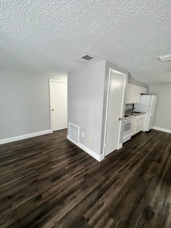 Photo - 1003 34th Ave W Unit B