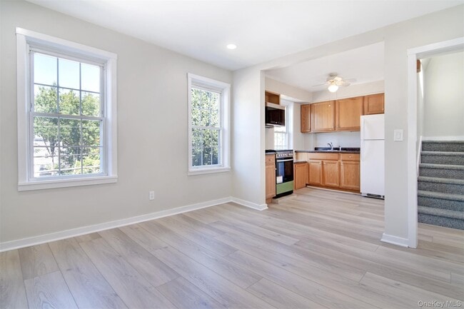 Photo - 57 Sterling Ave Unit 2