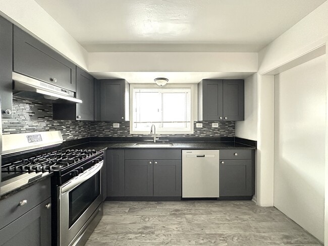 Photo - 1314 Carol St Unidad B3