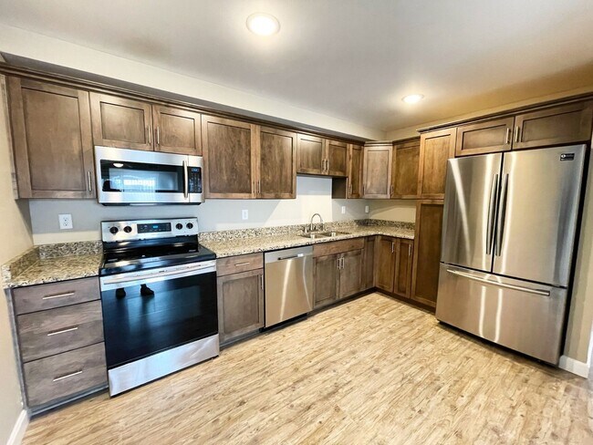 3301 Silverthorn Ln Unit 3301-201