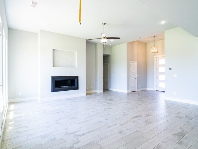 Photo - 1671 Sunrise Cir