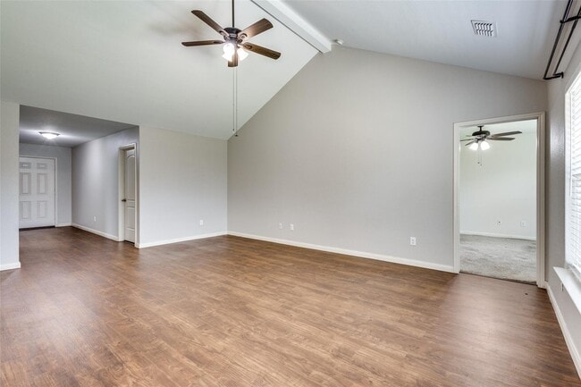 106 Aaron St