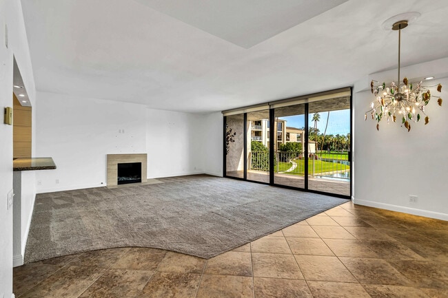 Building Photo - 910 Island Dr Unit 211