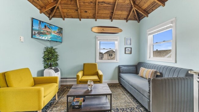 171A Beachfront- - 171A Beachfront- Condo