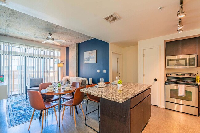 Photo - 333 E Roosevelt St Unidad ID1263038P