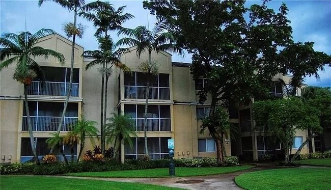 Photo - 5780 Rock Island Rd Unidad 351