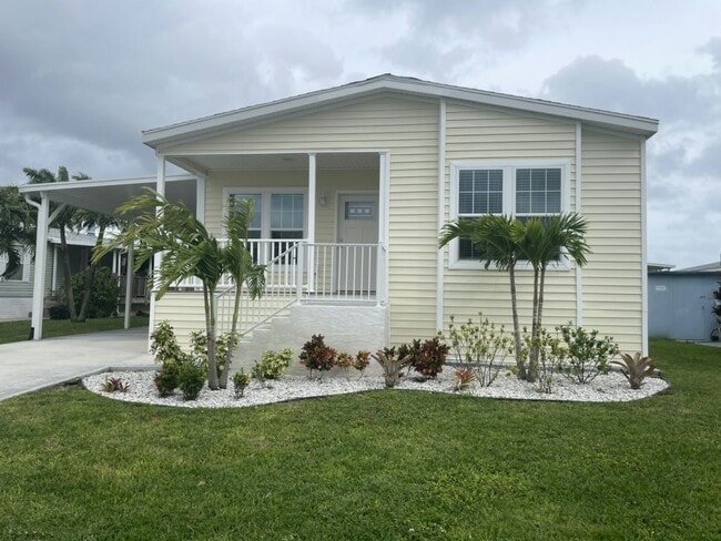 Building Photo - 7182 42nd Dr N Rental