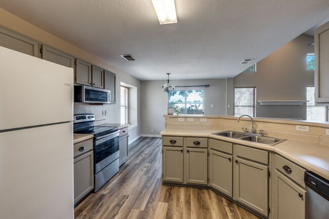 Photo - 3 Bedroom/2.5 Bath Guilbeau Gardens Subdivision