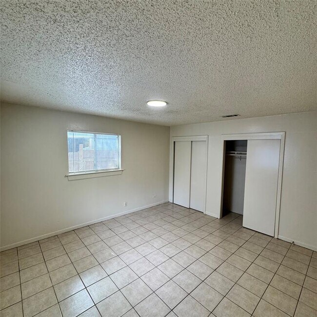 Photo - 1626 Royal Hill Dr