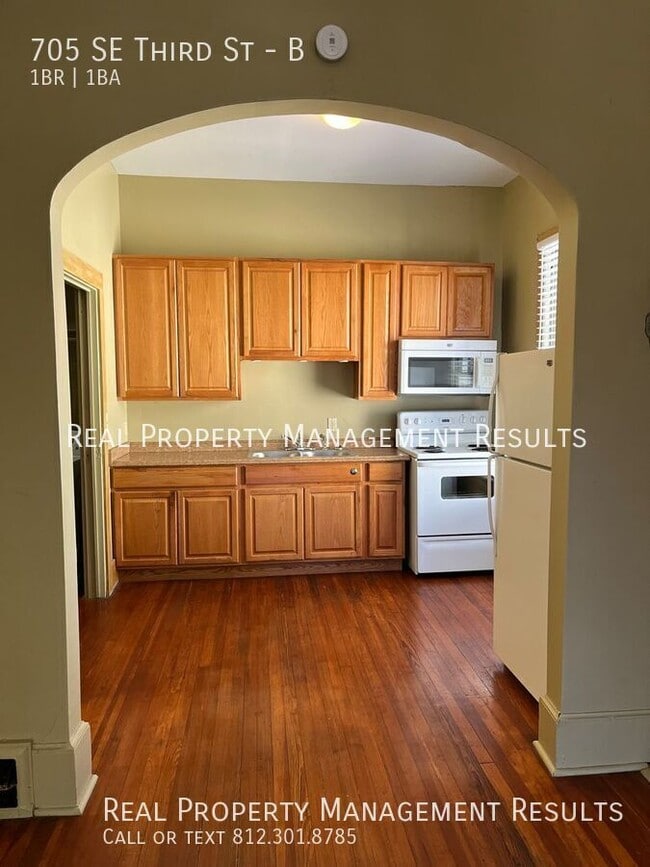 Photo - 705 SE Third St-B Unit B