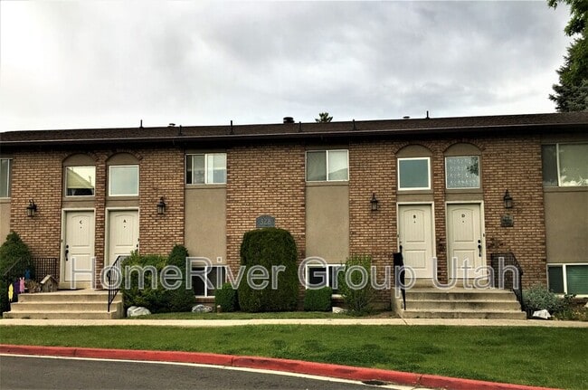 Building Photo - 328 W Amiron Way Rental