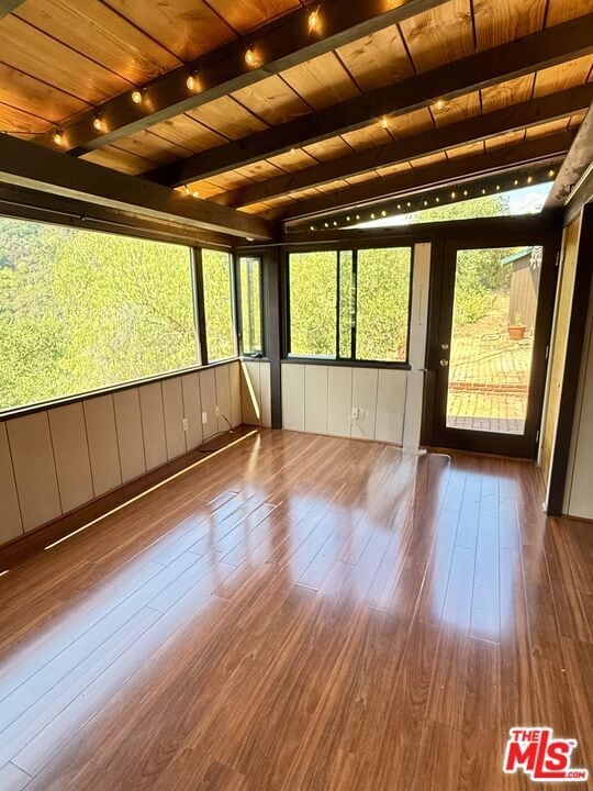 Photo - 713 Robinson Rd