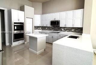 Photo - 8006 N Savannah Cir