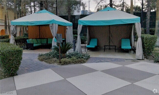 Building Photo - 230 E Flamingo Rd Unit 201 Rental