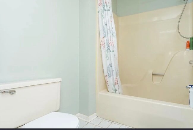 Photo - 302 S Dogwood Dr