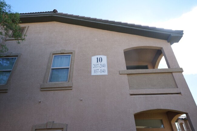 Photo - SHOWINGS AVAILABLE NOW Unit 1039