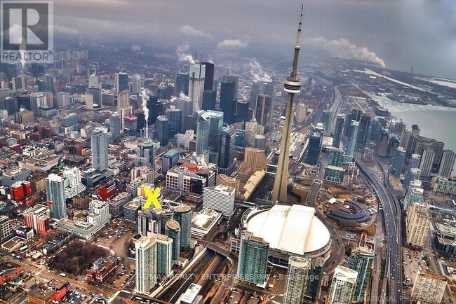 Photo - 20 Blue Jays Way Unité 909