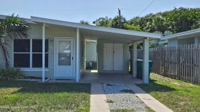 Building Photo - 242 N Brevard Ave Rental