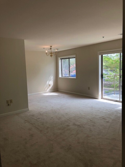 Photo - 1160 N Quincy St