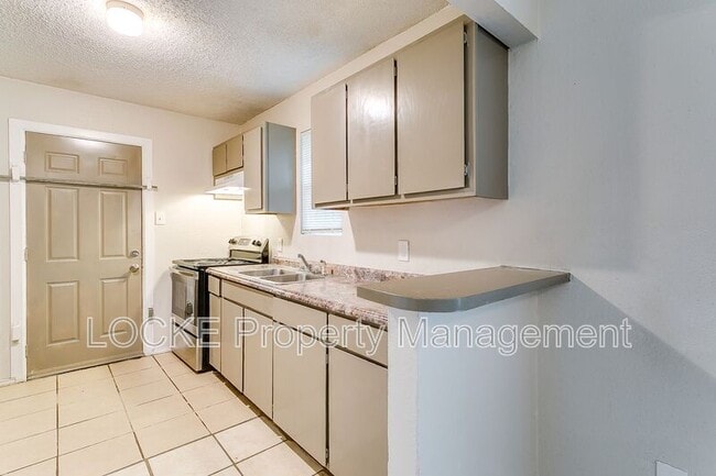 Photo - 718 S Perkins St