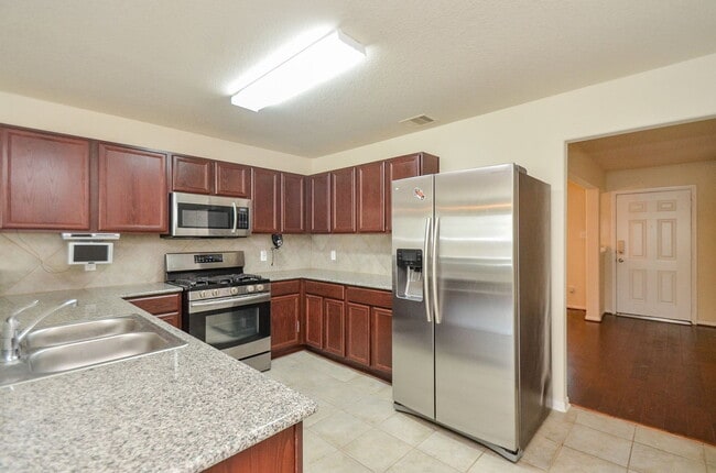 12506 Greencanyon Dr