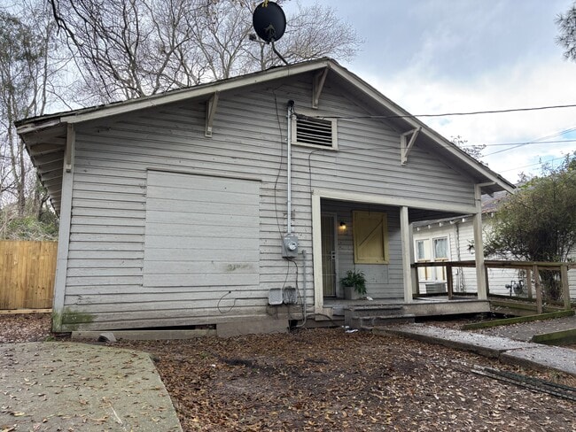 Photo - 802 S 3rd St