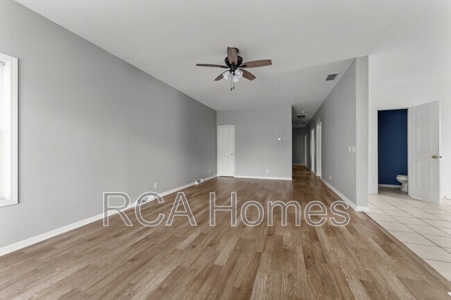 Photo - 246 N Belleview Pl