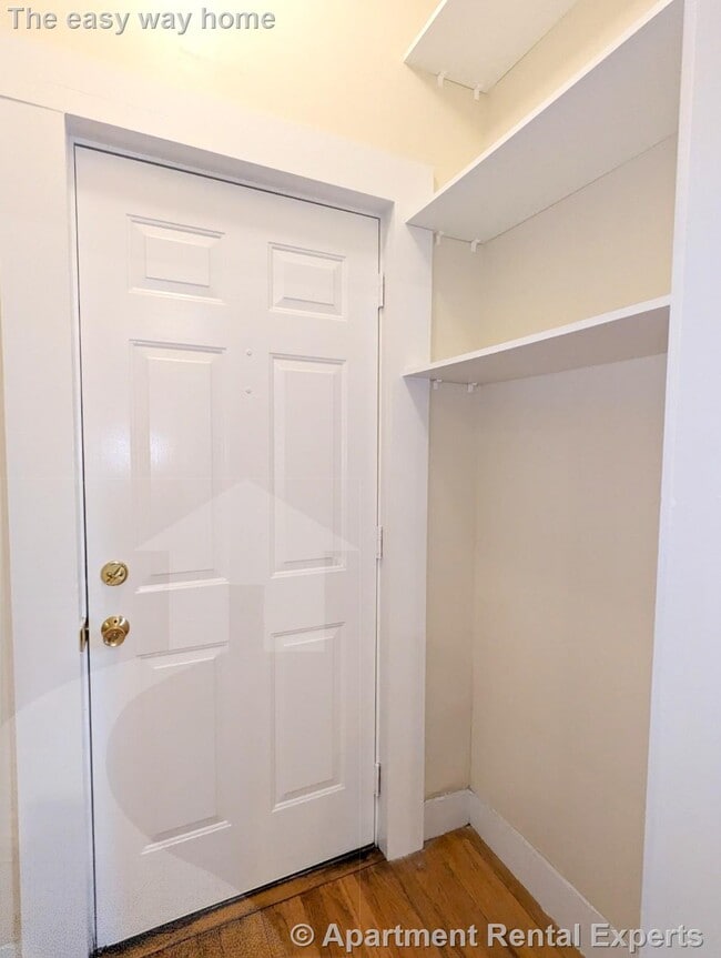 Photo - 15 Howe St Unit #1