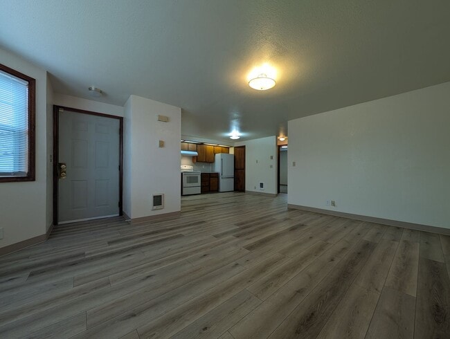 Photo - Great first floor 2bed/1 bath apartment in Springfield