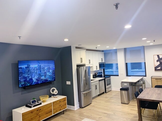 Photo - 680 S Federal St Unit Apt 808