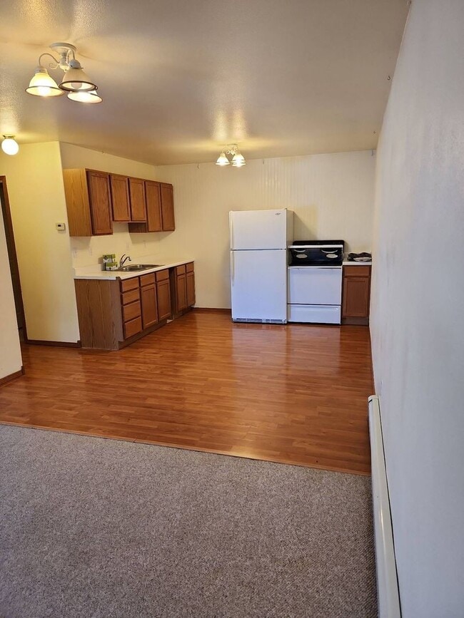 Photo - 2 N 7th Ave E Apartment Unit C