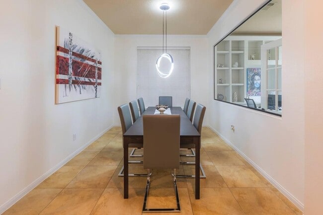 Photo - 6 Avenswood Pl