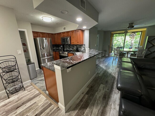 Photo - 300 Scotia Dr Unit 202