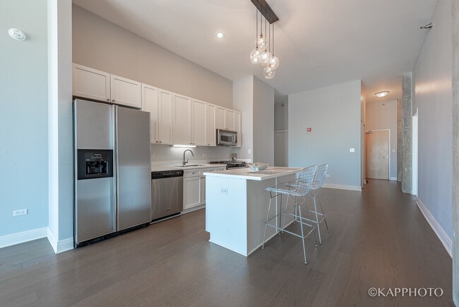 Photo - 321 S Sangamon St Unit 901