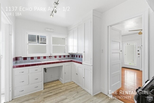 Photo - 1137 Echo Park Ave Unidad 1/2