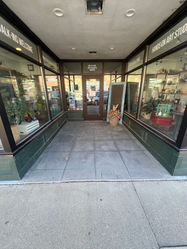 Photo - 207 S Main St Unit Commercial