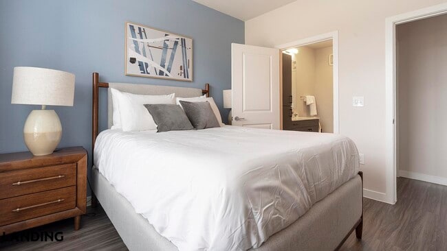 Photo - 14015 Univ Pass Unit 2210