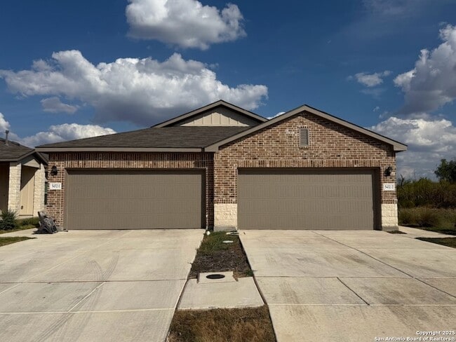 Building Photo - 5432 Cibolo Pass Rental