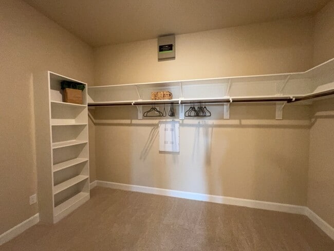 Photo - 5602 Caracara St