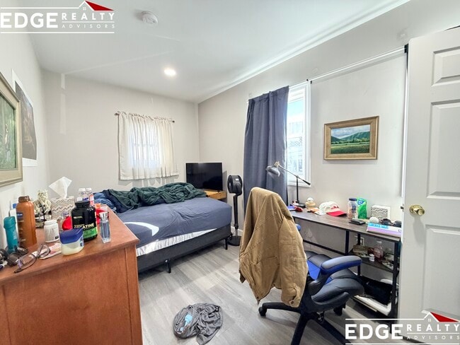 Photo - 62 Quint Ave