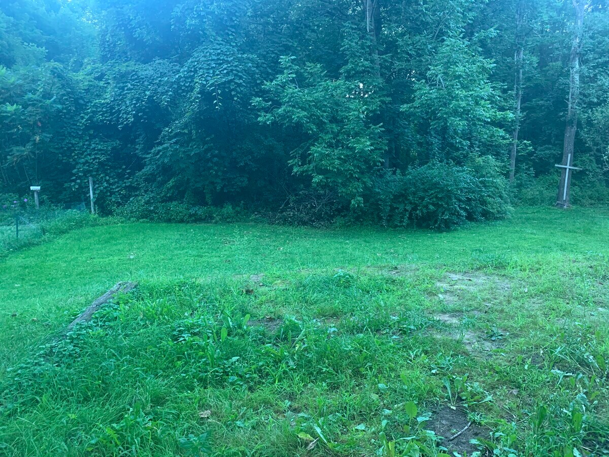 48 Schoolhouse Rd Rental House Rental in Templeton, MA