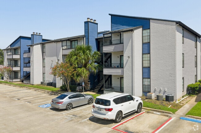 Building Photo - 6Ten at Med Center Apartments