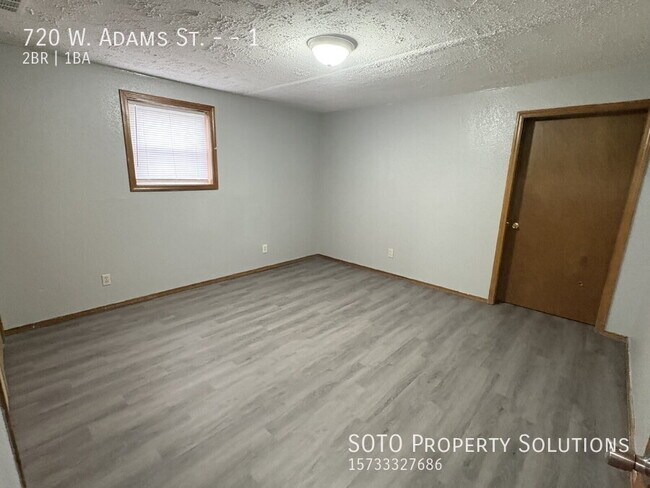 Photo - 720 W Adams St Unit 1