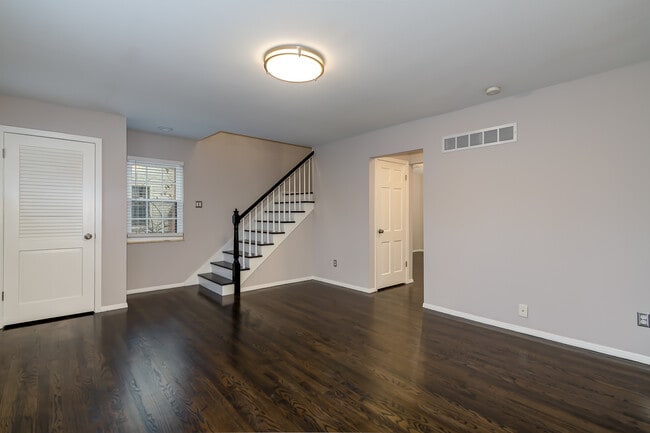 Photo - 235 W Washington Ave