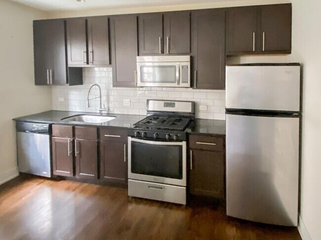Photo - 1 bedroom in Chicago IL 60640 Unit 2E